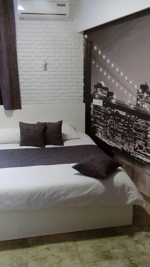 Skyhome Goloseevsky Kiev Esterno foto